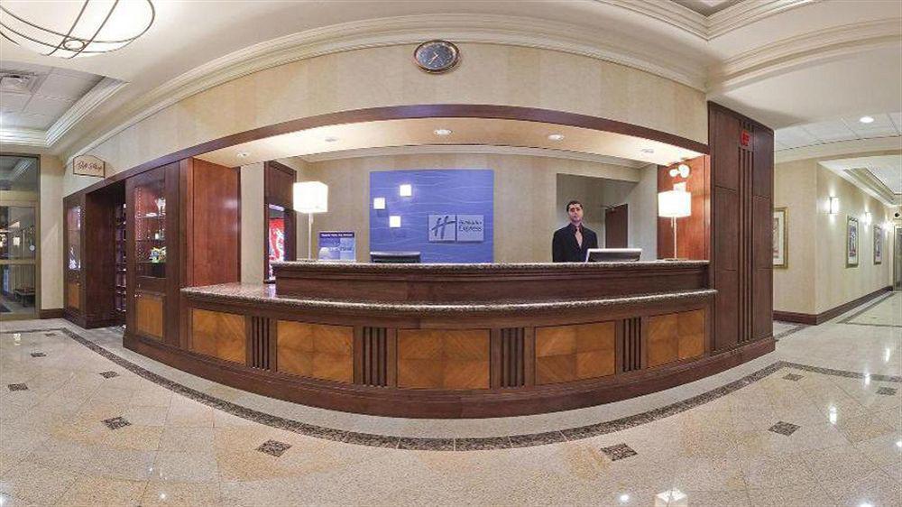 Holiday Inn Express Hotel & Suites Milton By Ihg Exterior foto